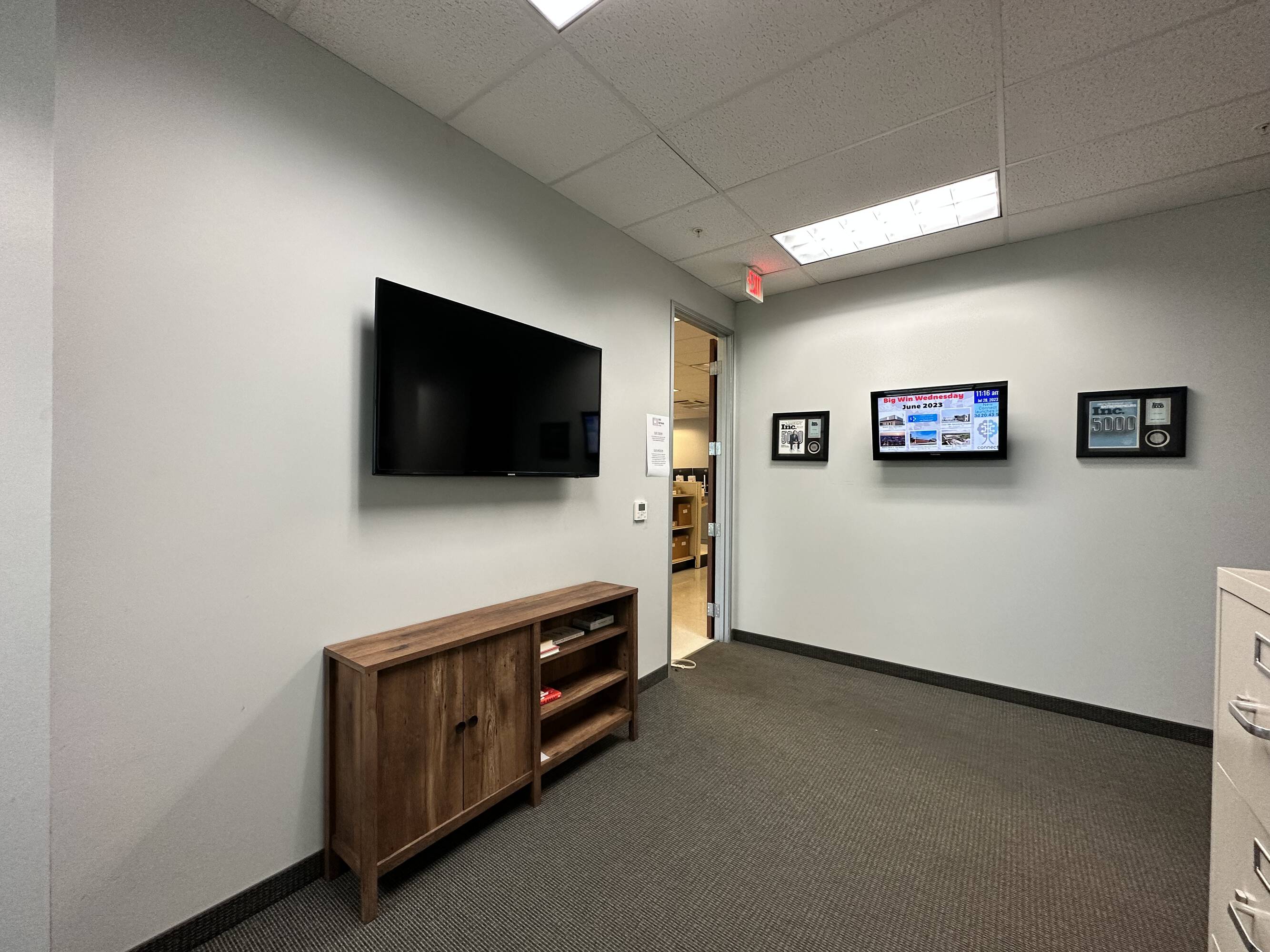 2251 Picadilly Dr Suite B260