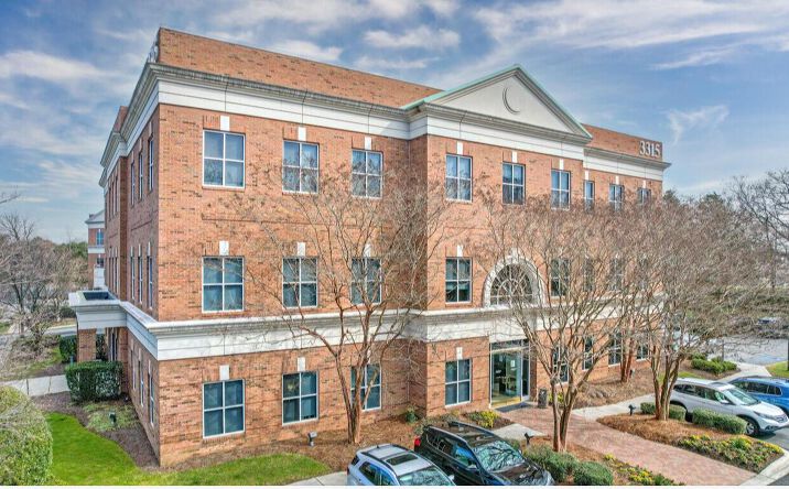 Pictures of Office property located at 3315 Springbank Ln, Charlotte, NC 28226 for lease - image #1