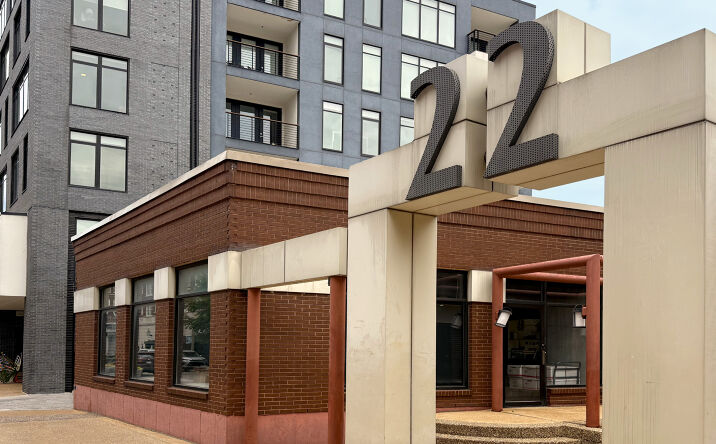 Pictures of Retail, Office property located at 22 N Euclid Ave, St. Louis, MO 63108 for lease - image #1