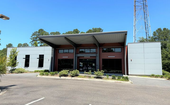 Pictures of Office property located at 422 Drive In Lane, Moncks Corner, SC 29461 for lease - image #1