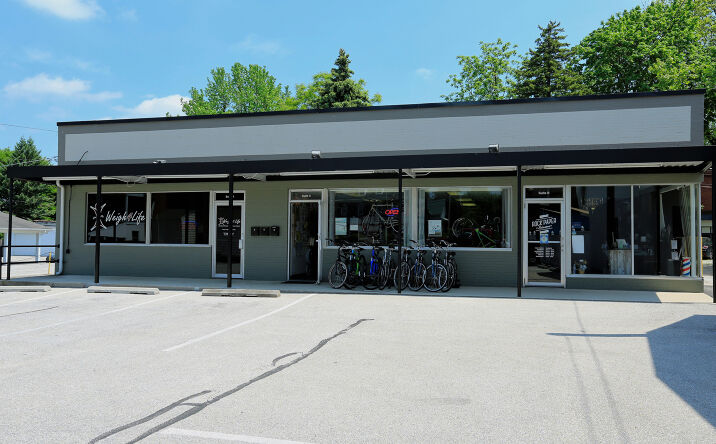 Pictures of Retail, Office, Restaurant property located at 455 Carlisle St, Hanover, PA 17331 for lease - image #1