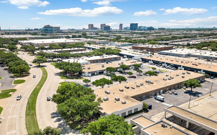 Pictures of Retail, Office, Industrial property located at 4200-4488 Spring Valley Road, Farmers Branch, TX 75244 for lease - image #1