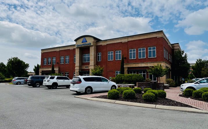 Pictures of Office property located at 1605 Medical Center Pkwy, Murfreesboro, TN 37129 for lease - image #1