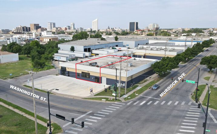 Pictures of Retail, Office, Industrial property located at 925 E Murdock St, Wichita, KS 67214 for lease - image #1