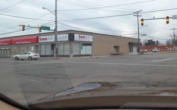Pictures of Retail property located at 4792 Turney Rd, Garfield Heights, OH 44125 for lease - image #1