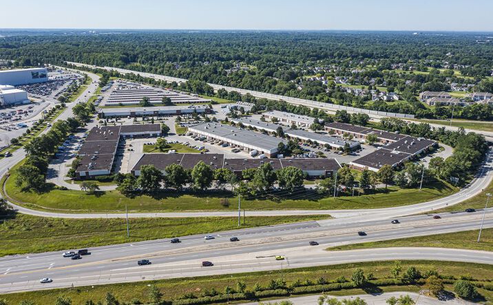 Pictures of Industrial property located at 3600 Chamberlain Ln, Louisville, KY 40241 for lease - image #1