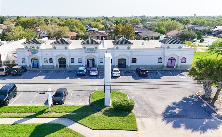 Pictures of Office, Retail property located at 7013 S Cage Boulevard, Pharr, TX 78577 for lease - image #1