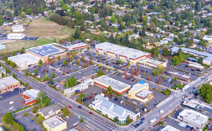 Pictures of Retail property located at Willamette Street & West 29th Avenue, Eugene, OR 97405 for lease - image #1