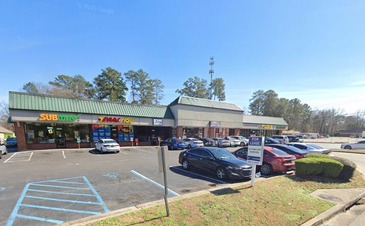 Pictures of Retail property located at 1113 Perry Hill Rd, Montgomery, AL 36109 for lease - image #1