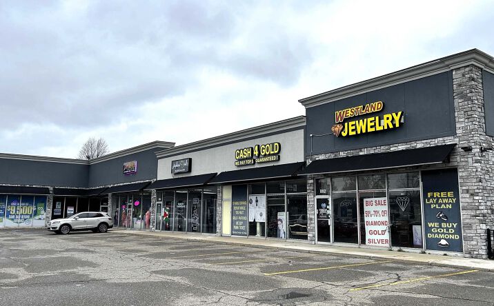 Pictures of Retail, Office property located at 892 S Wayne Rd, Westland, MI 48186 for lease - image #1