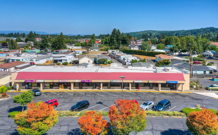 Pictures of Retail, Office, Restaurant property located at 1241-1261 Harrison Ave, Centralia, WA 98531 for lease - image #1
