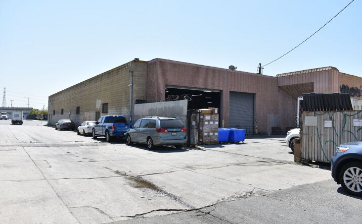Pictures of Industrial property located at 2416 E 16th St, Los Angeles, CA 90021 for lease - image #1