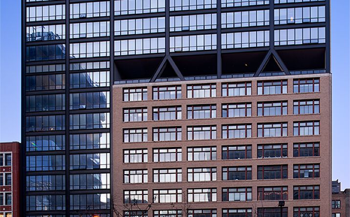 Pictures of Retail, Restaurant property located at 642 S Clark St, Chicago, IL 60605 for lease - image #1