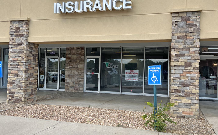 Pictures of Retail property located at 2317 S Campbell Ave, Springfield, MO 65807 for lease - image #1
