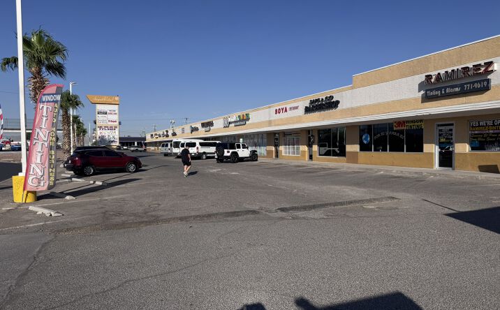 Pictures of Retail property located at 6201-6231 & 6257 Airport Rd, El Paso, TX 79925 for lease - image #1