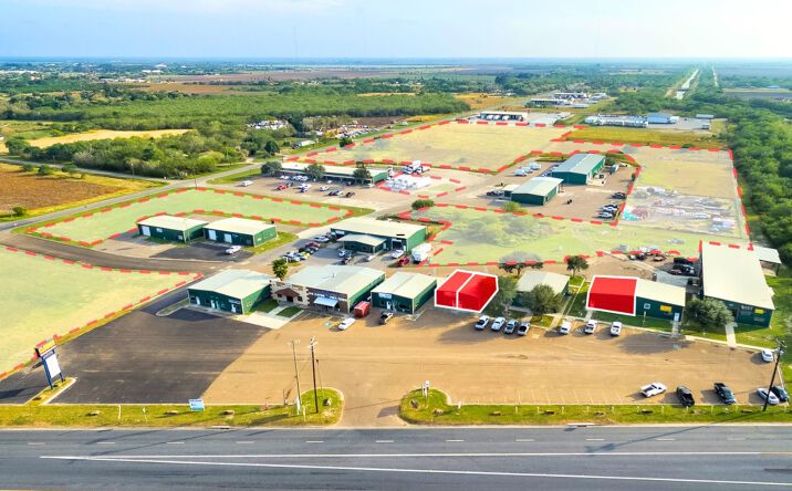 Pictures of Retail, Office property located at 2801 W Expy 83, La Feria, TX 78559 for lease - image #1