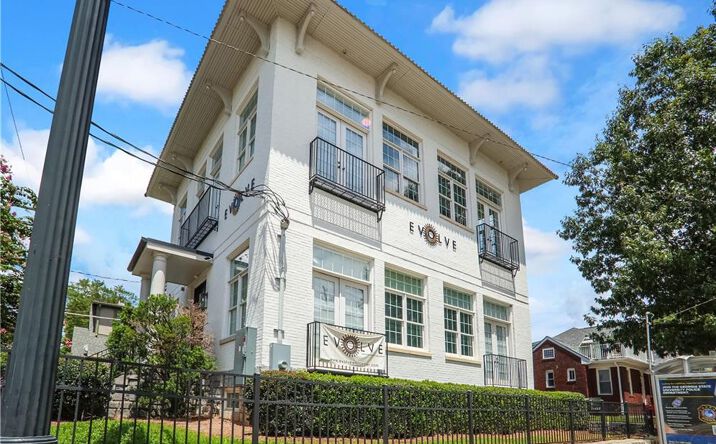 Pictures of Office property located at 1074 Ponce De Leon Avenue NE, Atlanta, GA 30306 for lease - image #1