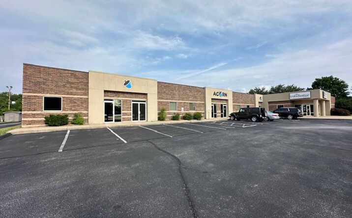 Pictures of Office property located at 1701 S Enterprise Ave, Springfield, MO 65804 for lease - image #1