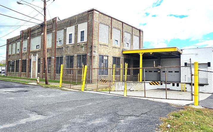 Pictures of Industrial property located at 1420 Crestmont Ave, Camden, NJ 08103 for lease - image #1