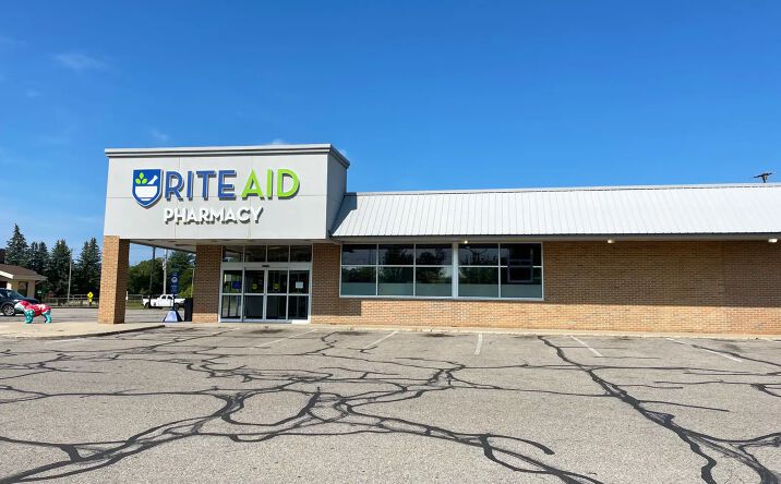 Pictures of Retail property located at 836 S State St, Big Rapids, MI 49307 for lease - image #1