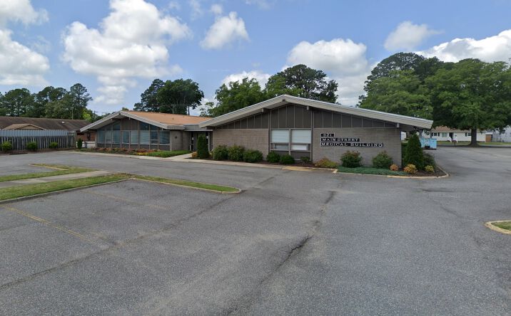 Pictures of Office property located at 321 Main St, Newport News, VA 23601 for lease - image #1