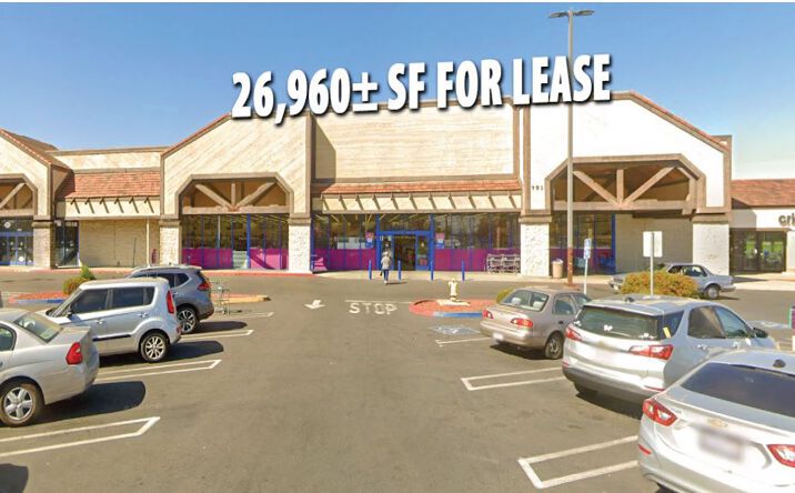 Pictures of Retail property located at 701 N Golden State Blvd, Turlock, CA 95380 for lease - image #1