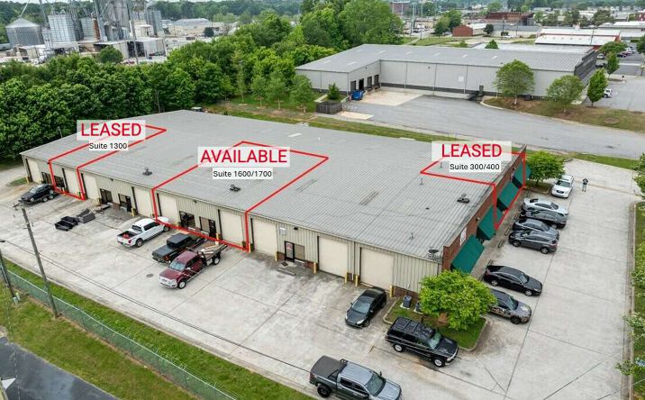 image of property at 1706 M.L.K. Jr Blvd Gainesville, GA 30501