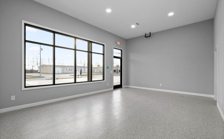 Pictures of Retail, Office, Industrial property located at 1030 Smokestack Dr, Clarksville, TN 37040 for lease - image #1