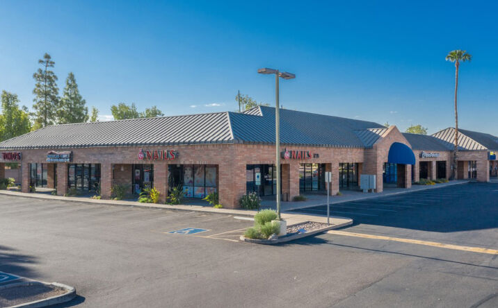 Pictures of Retail property located at 1235 S Gilbert Rd, Mesa, AZ 85203 for lease - image #1