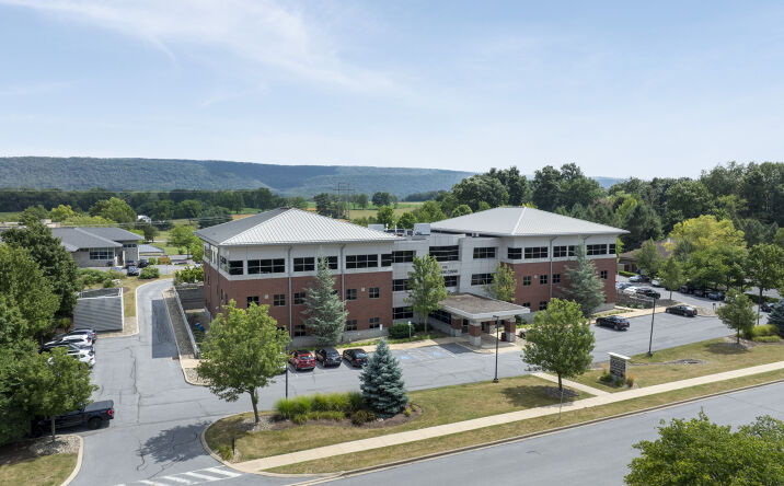 Pictures of Office property located at 476 Rolling Ridge Dr, State College, PA 16801 for lease - image #1