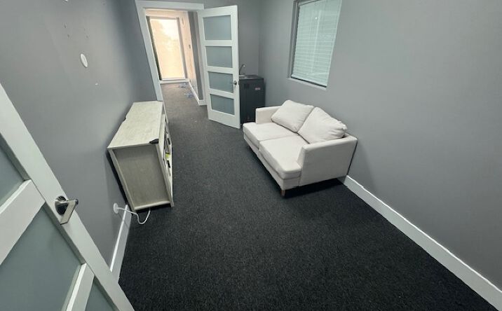 Pictures of Office property located at 2300 Palm Beach Lakes Blvd, West Palm Beach, FL 33409 for lease - image #1