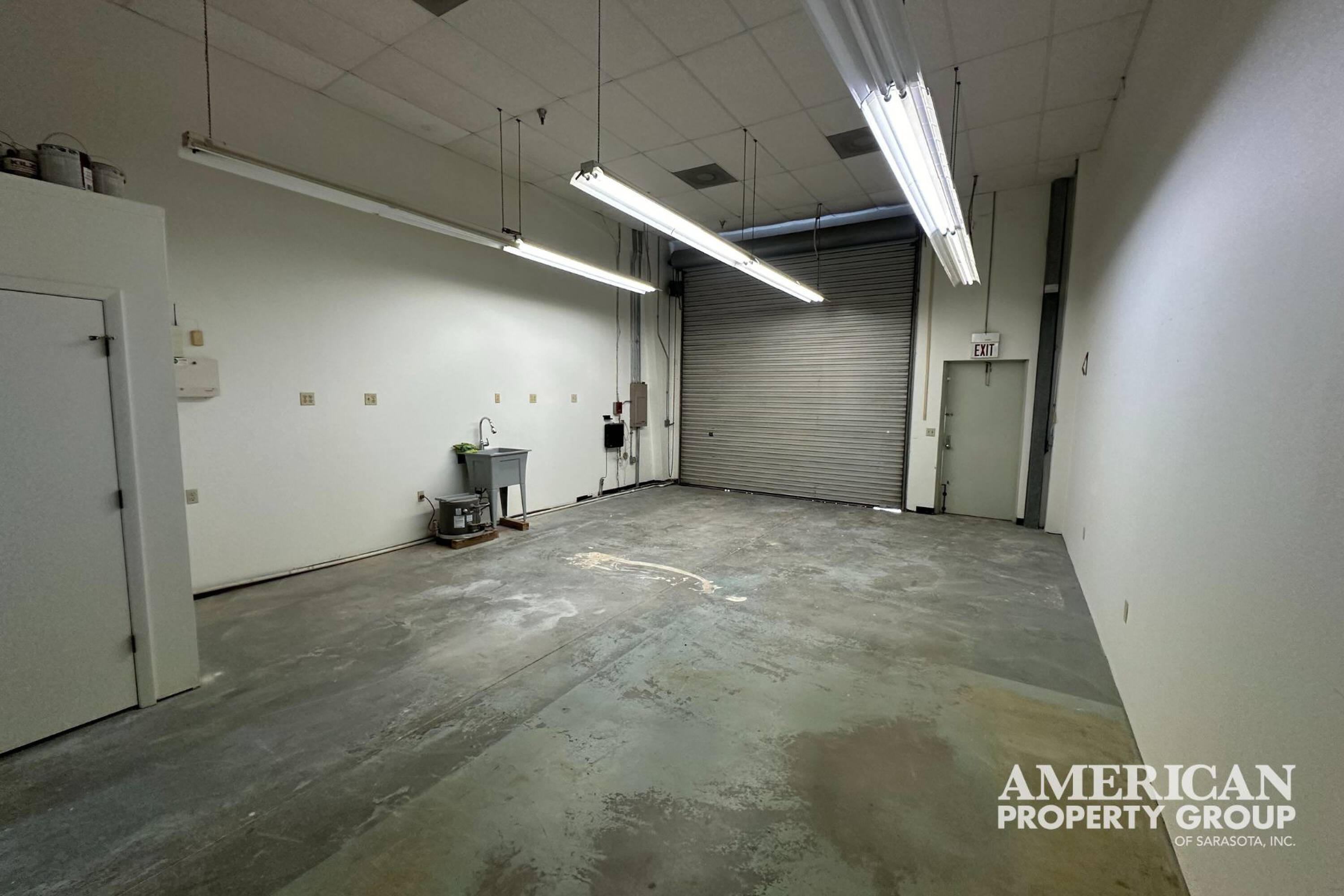 6245 Clark Center Ave, Sarasota, FL 34238 | Crexi.com