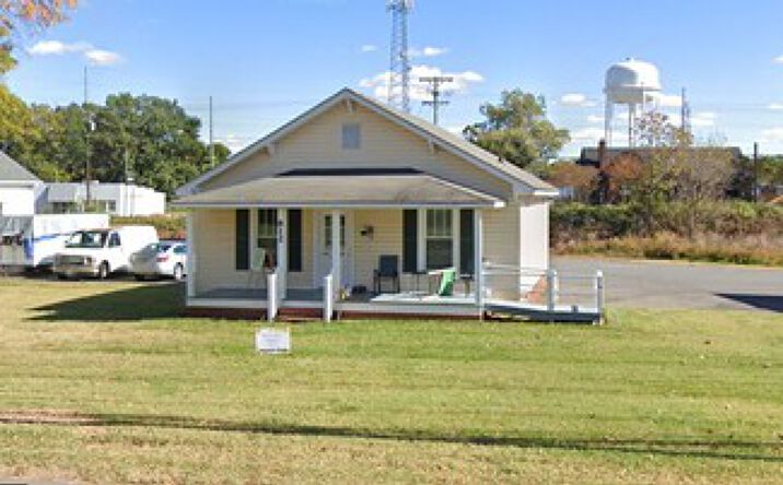 Pictures of Retail, Office property located at 812 N Main St, Kannapolis, NC 28081 for lease - image #1