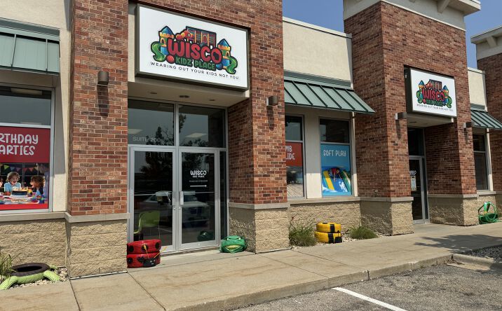 Pictures of Retail property located at 2402 E Springs Dr, Madison, WI 53704 for sales - image #1