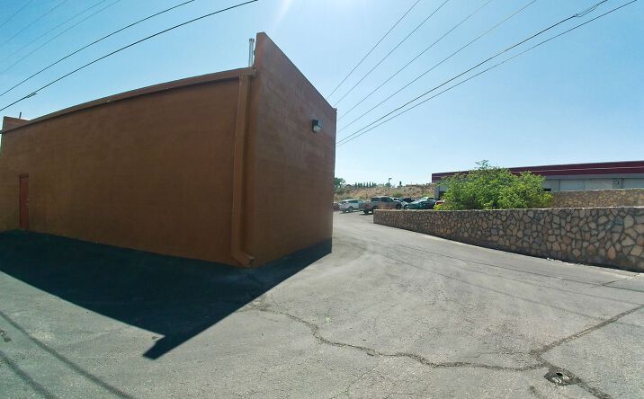 5200 N Mesa St, El Paso, TX 79912 | Crexi.com