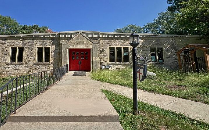 Pictures of Special Purpose property located at 2325 S 24th St, Lincoln, NE 68502 for lease - image #1