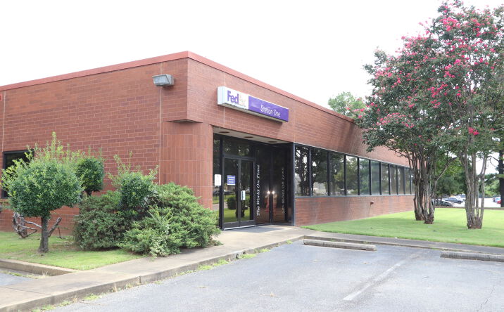 Pictures of Industrial property located at 5070 E Raines Rd, Memphis, TN 38118 for lease - image #1