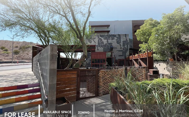 Pictures of Restaurant property located at 4935 N Mesa St, El Paso, TX 79912 for lease - image #1