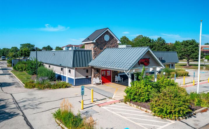 Pictures of Retail, Restaurant property located at 391 W Army Trail Rd, Bloomingdale, IL 60108 for lease - image #1
