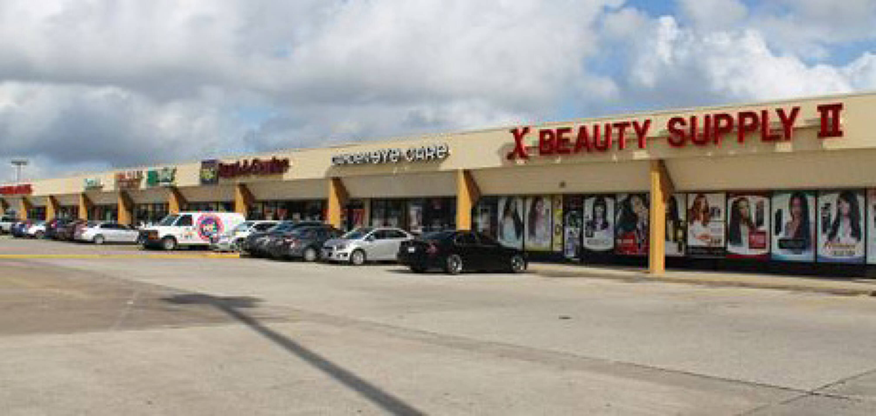 Camden Park Shopping Center