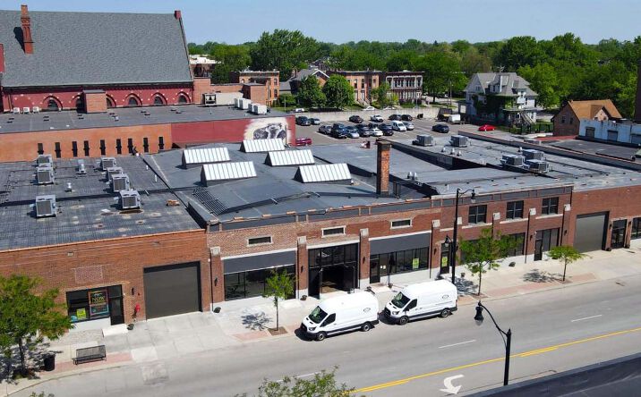 Pictures of Retail, Restaurant property located at 901-925 N Summit St, Toledo, OH 43604 for lease - image #1