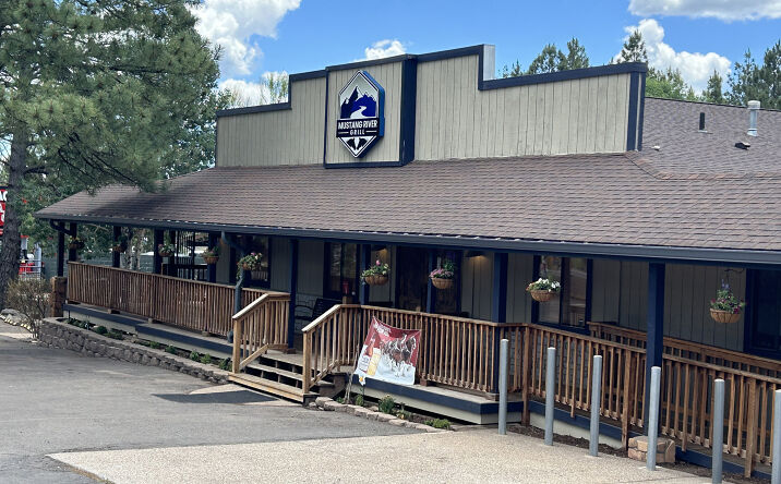 Pictures of Restaurant property located at 13448 E Old Rte 66, Parks, AZ 86018 for lease - image #1