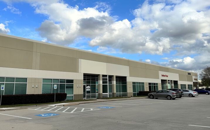 image of property at 3955 World Houston Pkwy Houston, TX 77032