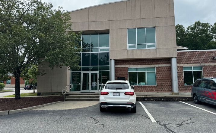 Pictures of Office property located at 51 Mill St, Hanover, MA 02339 for lease - image #1