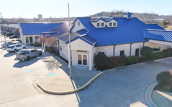 Pictures of Retail, Office property located at 650 S Cherokee St, Catoosa, OK 74015 for lease - image #1