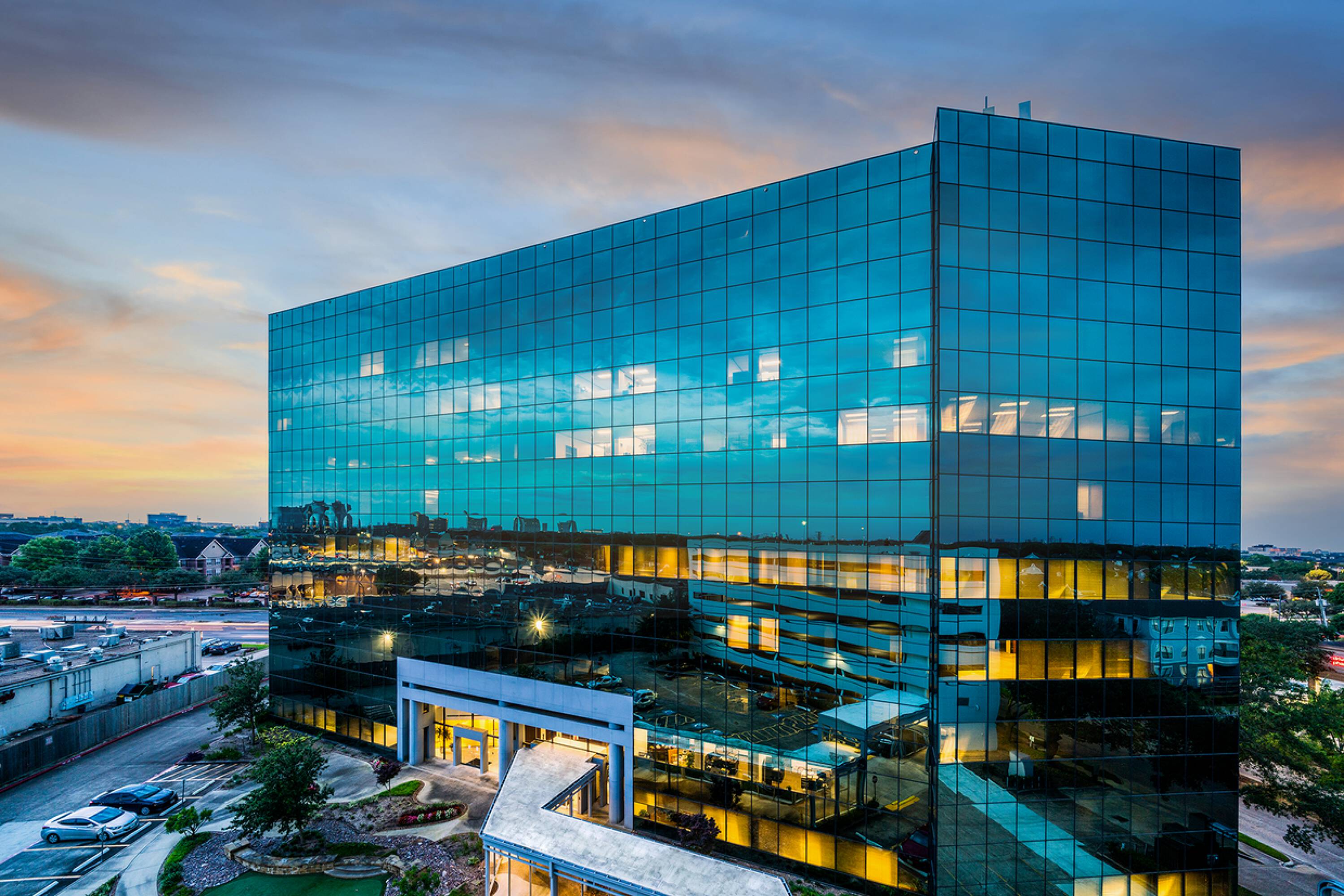 Client Renews Early to Expand and Upgrade Space at Discounted Rate