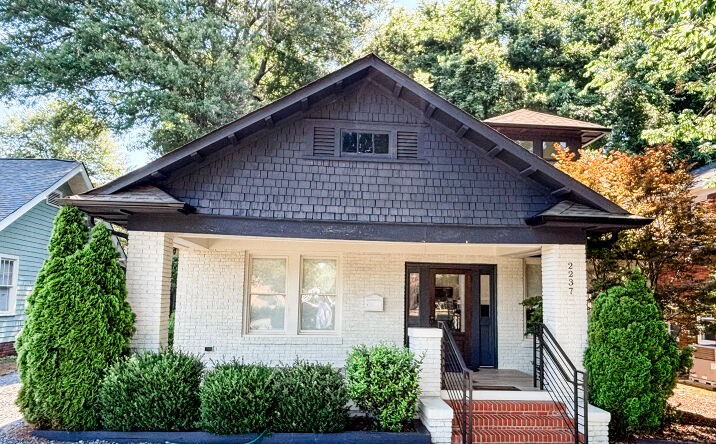 Pictures of Office property located at 2237 Park Rd, Charlotte, NC 28203 for lease - image #1
