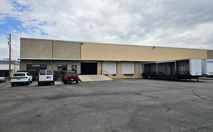 Pictures of Industrial property located at 1032 W 2610 S, Salt Lake City, UT 84119 for lease - image #1