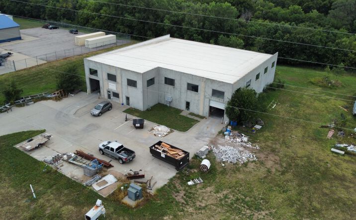 Pictures of Industrial property located at 3801 S 6th St, Lincoln, NE 68502 for sales - image #1