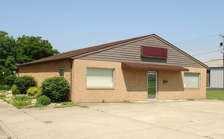 Pictures of Retail, Office property located at 114 Renick Ave, Chillicothe, OH 45601 for lease - image #1